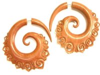 Fake gauges for normally pierced ears. Wood earrings, horn split expanders, bone tapers